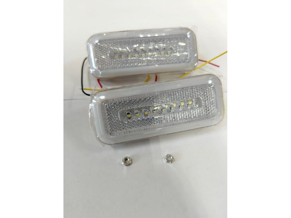 Габаритный фонарь белый 12-24в